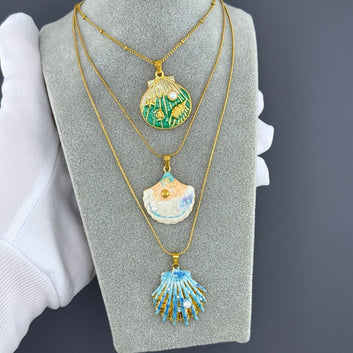 Seashell Necklace, 18K Gold Plated Steel